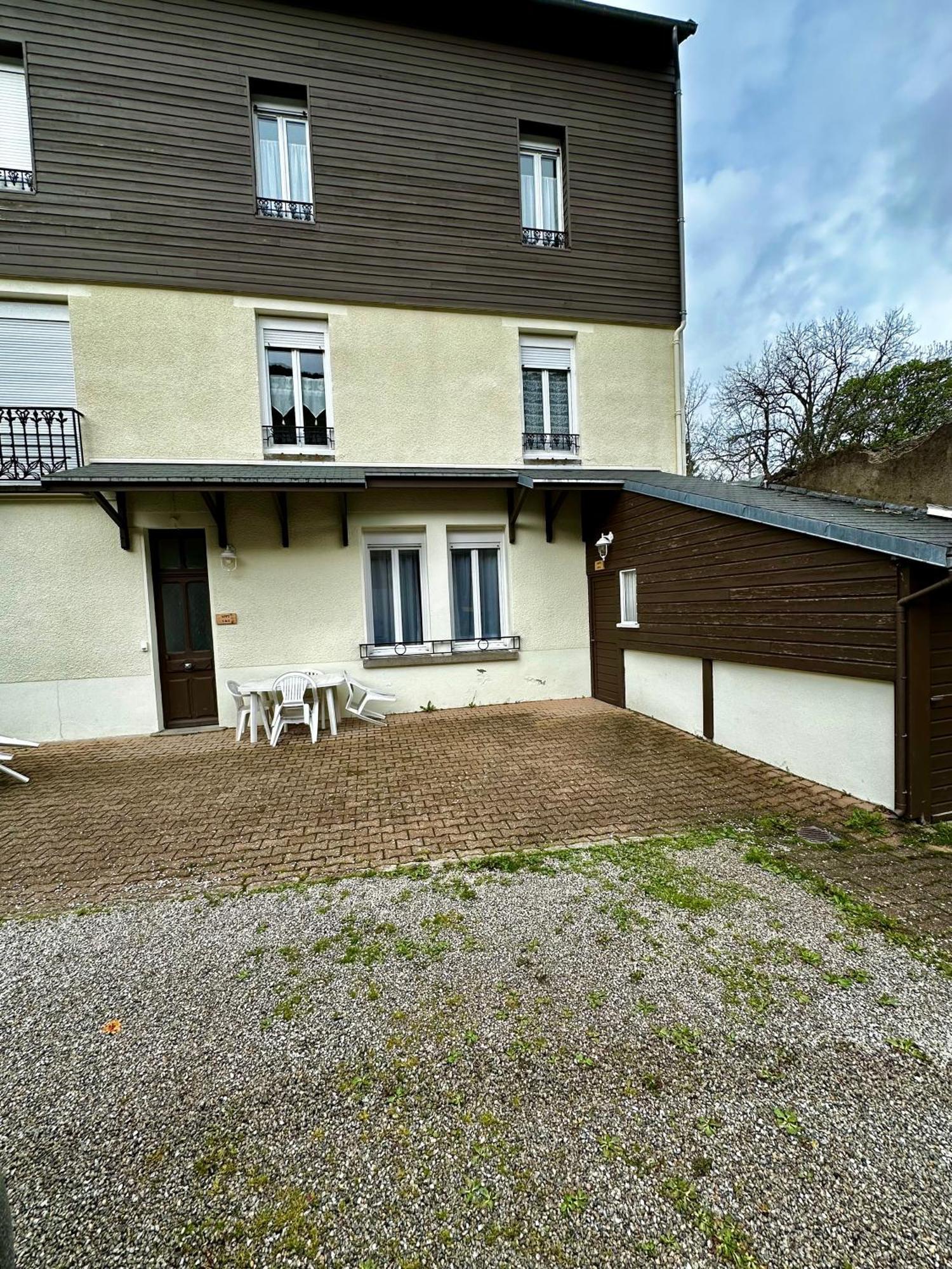 Le Buisson Lägenhet Le Mont-Dore Exteriör bild